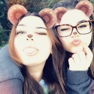 Meet your Posher, Sisters